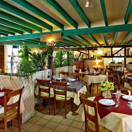 Le Sorbier Razac-sur-lʼIsle